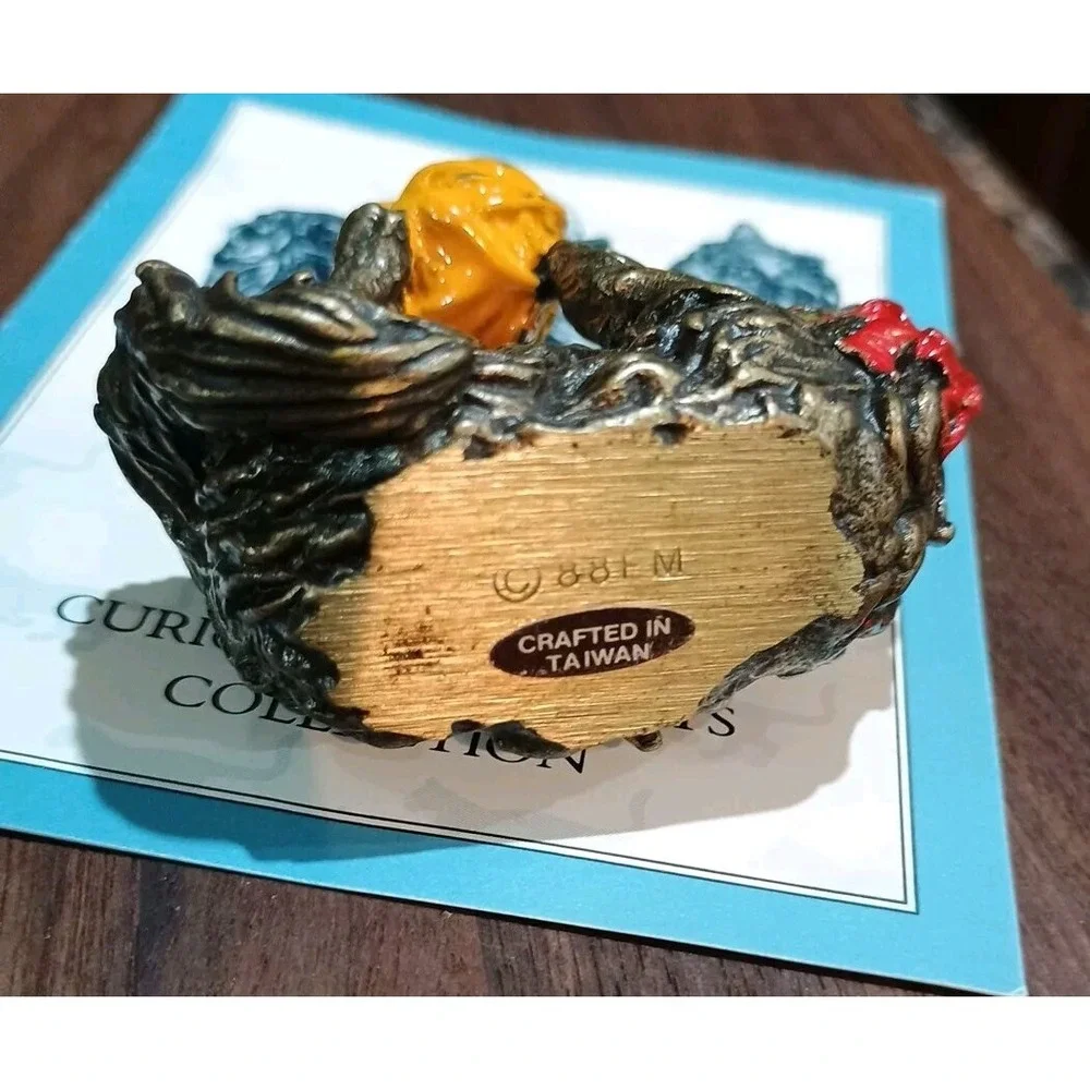 Franklin Mint CURIO CABINET CAT 